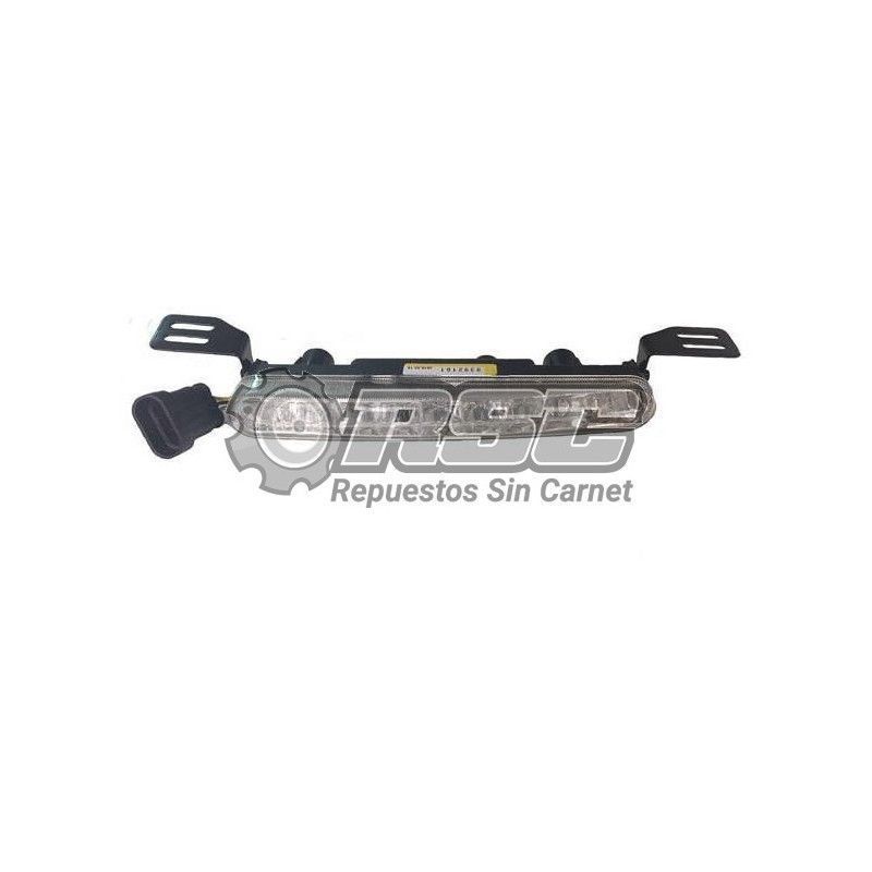LUZ DE DÍA DERECHA JS50 / M8 1404987 NO ORIGEN